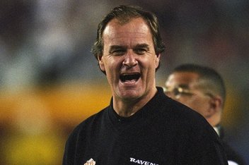 Brian Billick on the sidelines of Super Bowl XXXV.