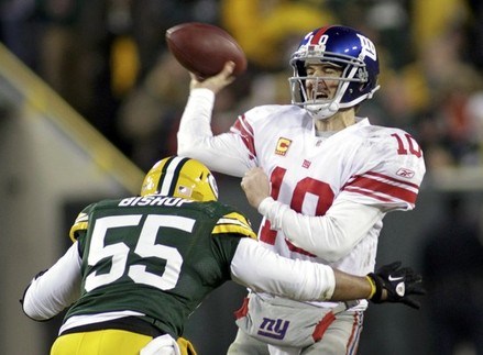 Bishop going in for a hit on Eli Manning.