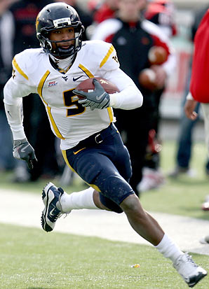 Pat White became the first QB in history to win 4 New Years Bowl Games.