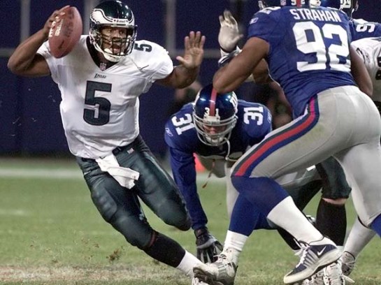 McNabb eludes Michael Strahan in the 2000 divisional playoff.